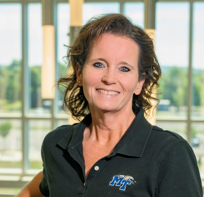 Academic advisor, Amy Foster